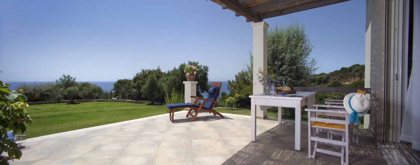 sky_villa_front_terrace